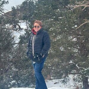 Meet your Posher, Lisa